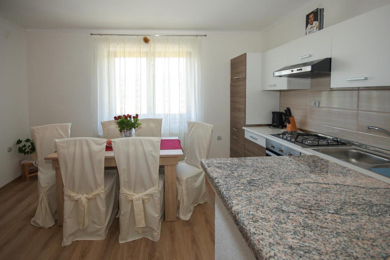 Apartman Lucija & Luka Otocac Luaran gambar